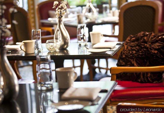 The Lindy Renaissance Charleston Hotel Restaurant bilde